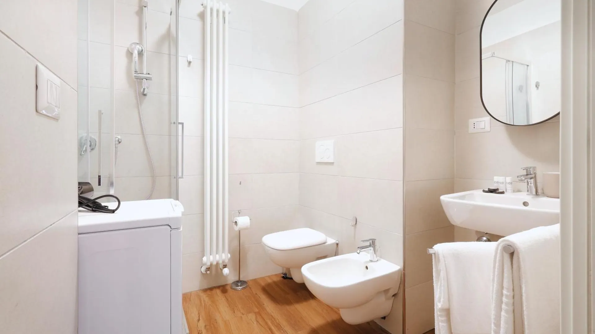 Joivy Charming Flats In The Heart Of Porta Nuova Apartment Milan